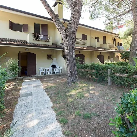 Villa In With Garden Porto Santa Margherita di Caorle